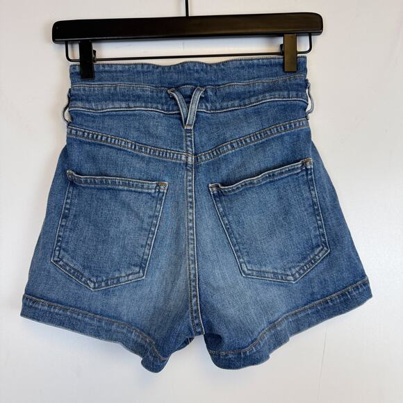 Veronica Beard Jaylen Denim High Rise Pelated Shorts in Waterfall Blue - 23 000 - Picture 3 of 8